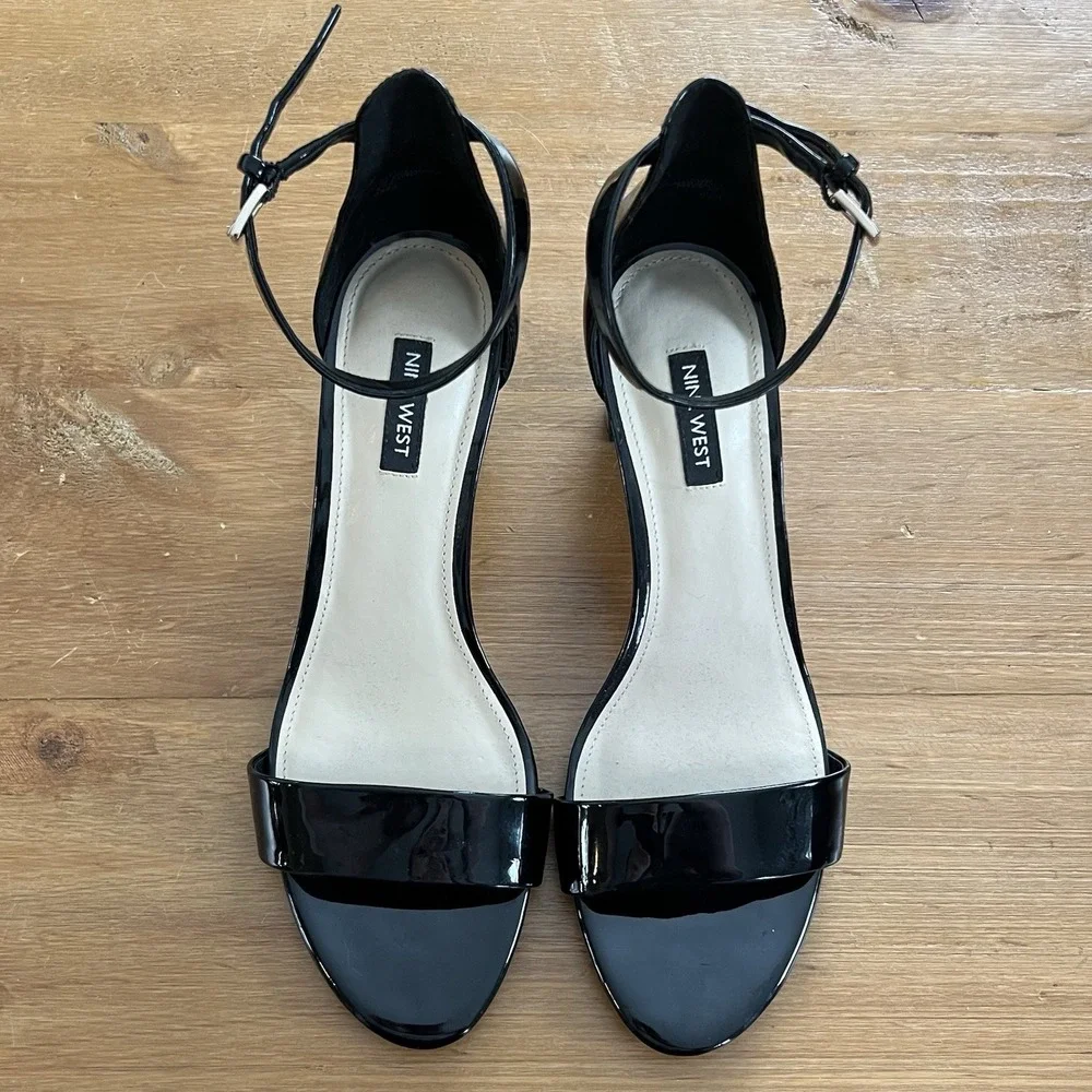 Nine West Black Patent Ankle Strap Heels Womens 9.5M‎ Block 3in Heel Sandals
